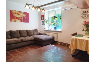 Продам 2-комн.кв. · 54 м² · 2/5 этаж, мкр.9 — Саина