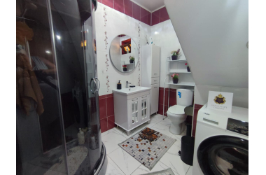 Продам дом · 5 комнат · 200 м² · 10 сот., Макатаева, пос.Гульдала