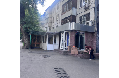 Свободное назначение, магазины и бутики,  · 70 м²
