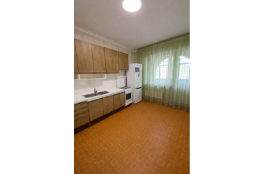 Сдам 1-комн.кв. · 42.8 м² · 3/5 этаж, мкр.Аксай-3