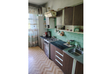 Продам 3-комн.кв. · 65 м² · 5/5 этаж, мкр.Айнабулак-2