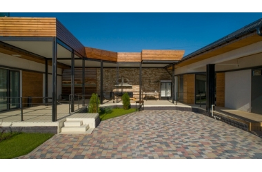 Продам 5-комн. дом, 183 м², 11 сот., Бирлик