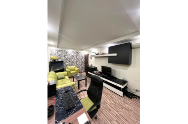 Продам 3-комн.кв. · 62 м² · 5/5 этаж, мкр.Орбита-4