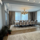 Продам 7-комн.кв. · 251 м² · 8/14 этаж, Розыбакиева