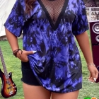 Красивую блузку продам